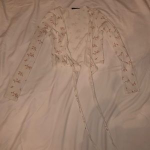 floral brandy melville long sleeve crop top